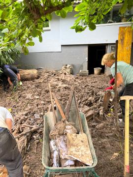 Prva ekipa prostovoljcev na terenu3